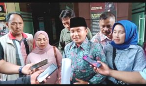 Ungkap Kematian Tahanan Narkoba. Kuasa Hukum Korban Lakukan Perscon Depan Kantor Ditpropam Polda Jatim