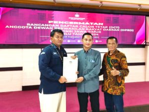 DPD Partai PKN Provinsi Jatim, Menyampaikan Surat Perbaikan Dokumen Pada KPU Provinsi Jatim
