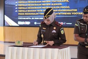Pelantikan dan Serah Terima Pejabat Eselon III di Lingkungan Kejaksaan Tinggi Daerah Istimewa Yogyakarta