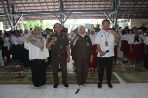 Kejaksaan Tinggi DIY Kunjungi SMP Negeri 6 Yogyakarta  Lakukan Penyuluhan Hukum Budaya Anti Korupsi dan Pemberantasan Judi Online