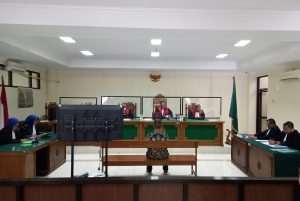 Nur Achmad Affandi Terdakwa Dugaan Melakukan Tindak Pidana Korupsi Pengelolaan Operasional PT Tarumartani Tidak Keberatan Dengan Dakwaan Tim Penuntut Umum.