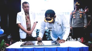 Bupati Sampang H. Slamet Junaidi, Resmikan Klinik Utama Amin Medical Center
