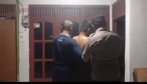 Tengah Malam Heboh! Respon Cepat Polsek Tikung Tangani Laporan Warga Soal ODGJ Mengamuk di Balai Desa Jotosanur